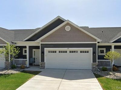 107 Crescent Ave, Linden, MI, 48451