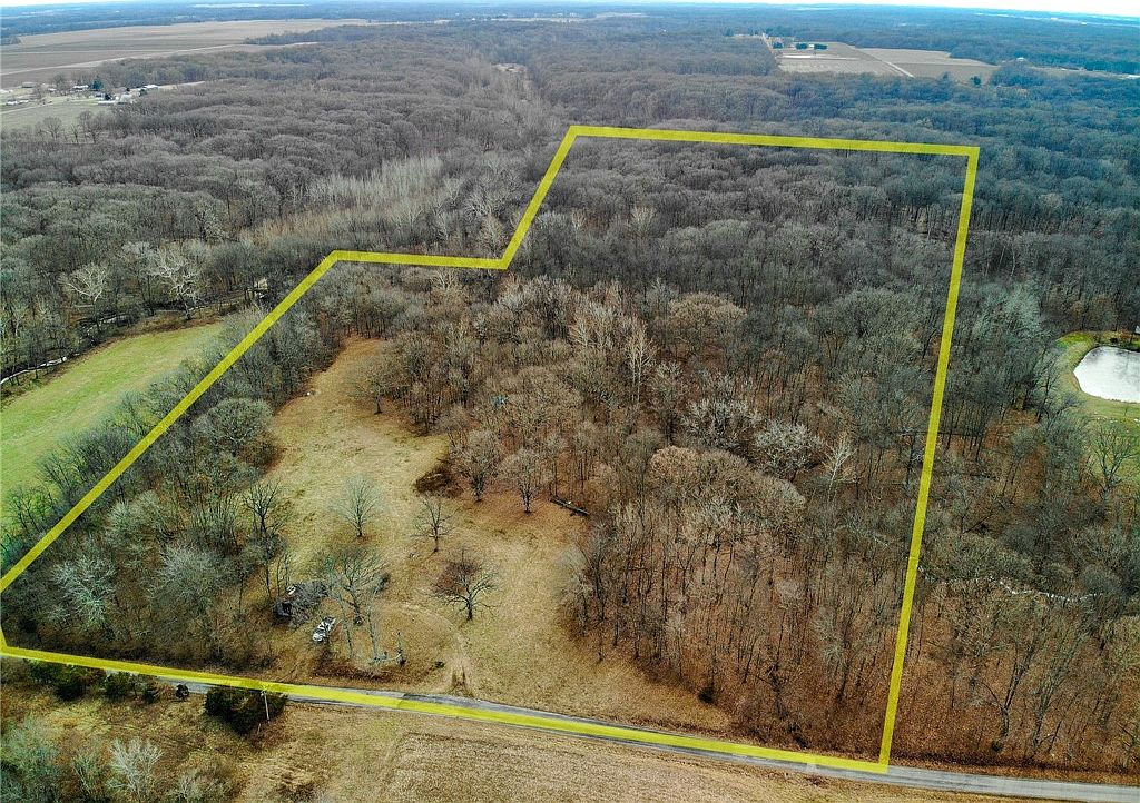 656 County Road 900 N, Neoga, IL 62447 | Zillow