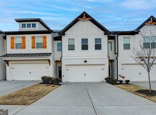 142 Cannon Trace Dr, Winder, GA 30680