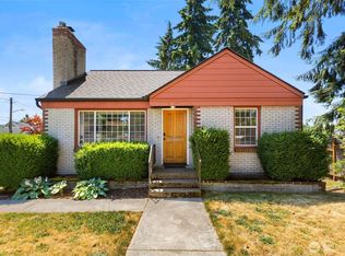3701 SW Henderson St, Seattle, WA 98126