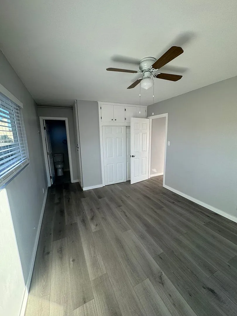 218 Chicago in Beautiful Huntington Beach! — Photo 3