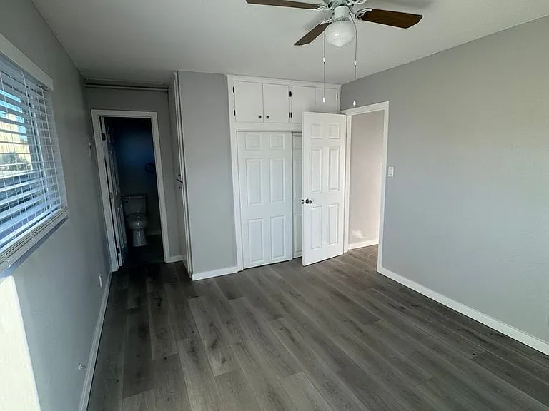 218 Chicago in Beautiful Huntington Beach! — Photo 3