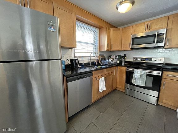 41 Ashford St. #6 Boston (Allston) Unit Photo 4