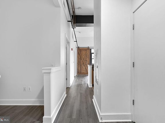 5th image of 22 S Howard St #R-403