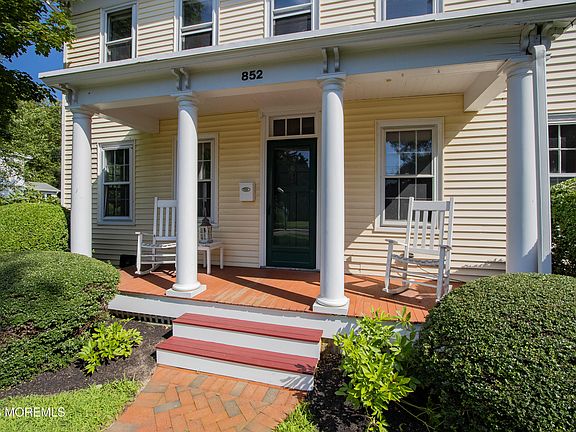 4th image of 852 River Road