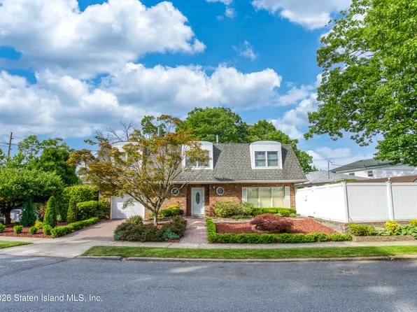 109 Oak Ave, Staten Island, NY 10306