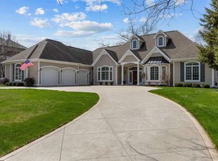 951 Highland Park Ave, Coralville, IA 52241