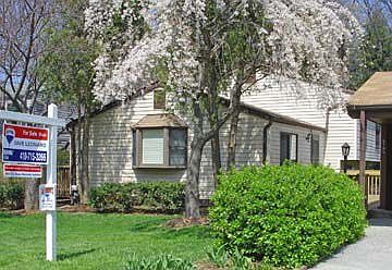 Exterior Front - Street