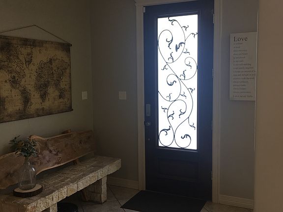 5th image of 1000 Charlotte Ln