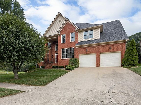 2nd image of 579 Gingermill Ln