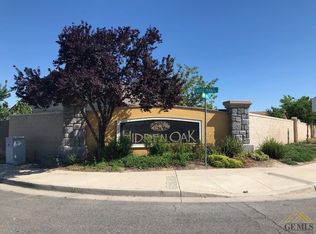 10902 Cactus Valley Dr, Bakersfield, CA 93311