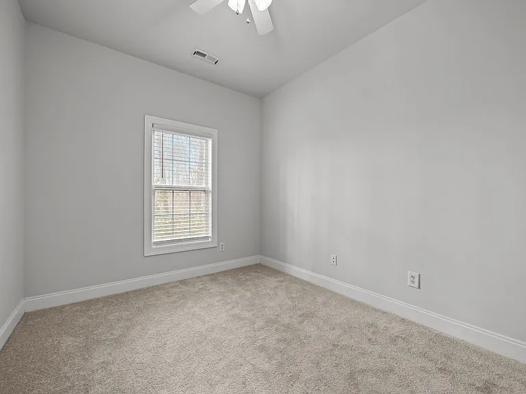 120 Licorice Dr — Photo 37