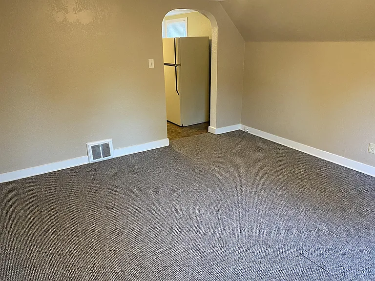 2916 Roosevelt St #2 — Photo 2