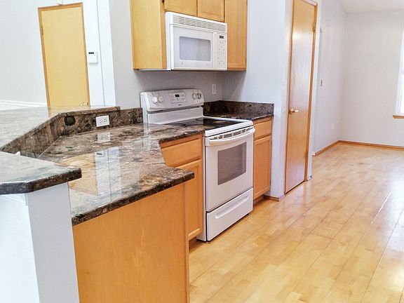 5th image of 328 84th Ave SE