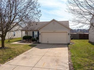 6705 W Philadelphia Dr, McCordsville, IN 46055
