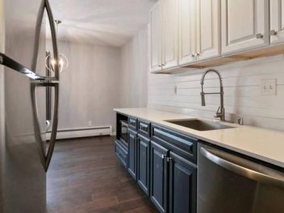 1014 Westbrooke Way APT 7, Hopkins, MN, 55343