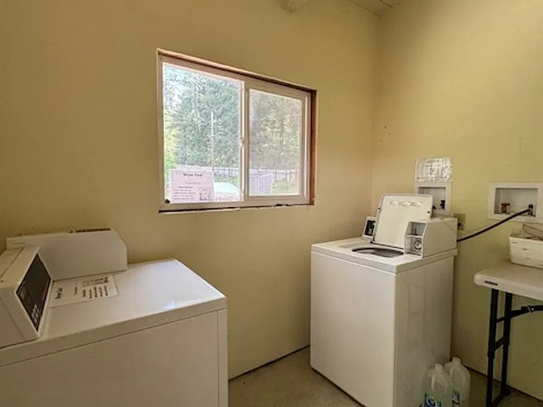 1184 Fickle Hill Rd — Photo 34