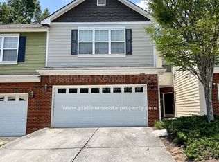 1106 Treymont Ln, Lawrenceville, GA 30045