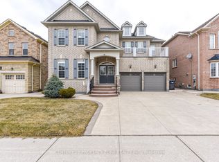 22 Jacksonville Dr, Brampton, ON L6P2Z3