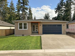 1405 Discovery Loop, Port Angeles, WA 98363
