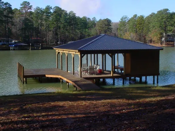 504 Loblolly Dr, Sparta, GA 31087