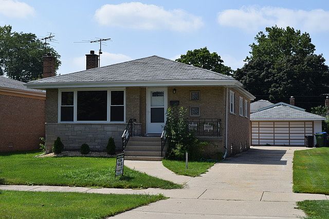 1st image of 10124 Lawrence Ct
