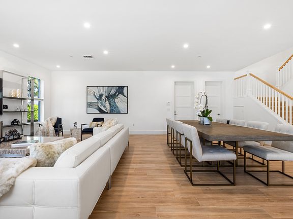 4th image of 55 SE Seminole Street #A