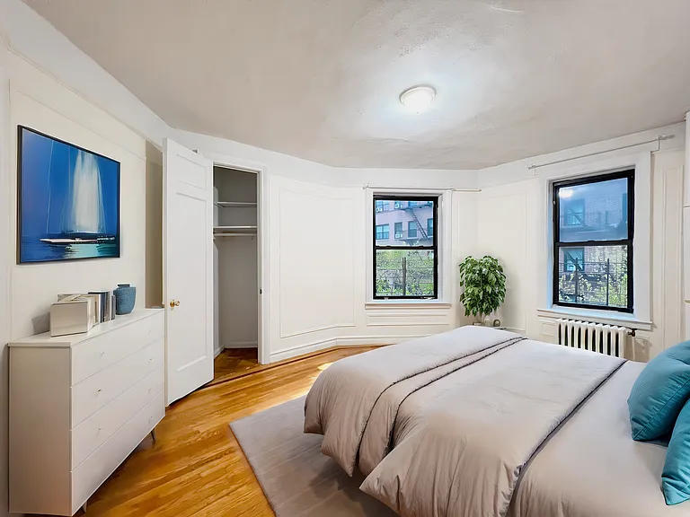 134 Haven Ave #4E — Photo 3