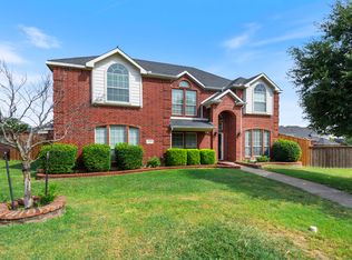 1721 Cattail Creek Dr, Desoto, TX 75115