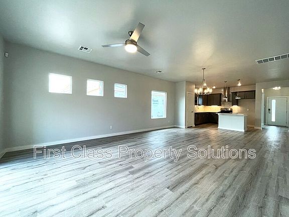 5th image of 512 NW 176th Ter