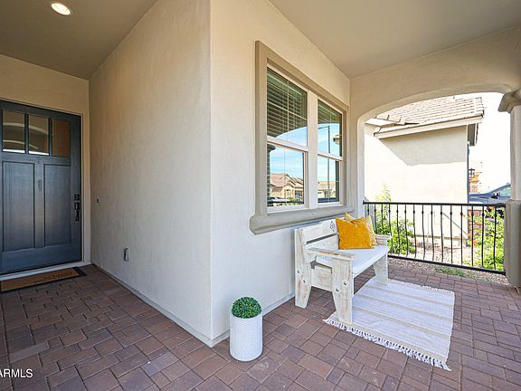 5th image of 23145 E CARRIAGE Way