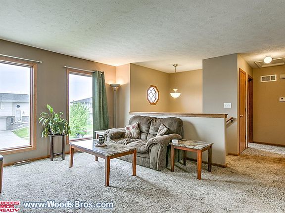 3rd image of 2206 NW 57th St