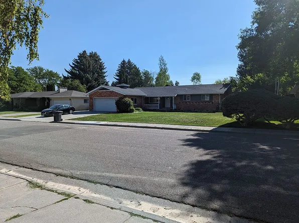 2965 Greentree Ln, Idaho Falls, ID 83404