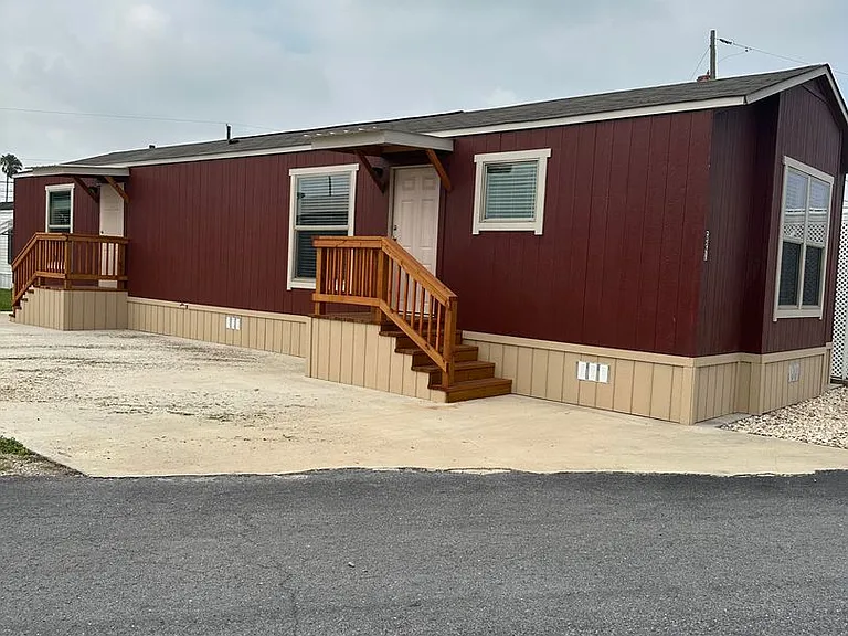 109 W Business Highway 83 #G-21 — Photo 4
