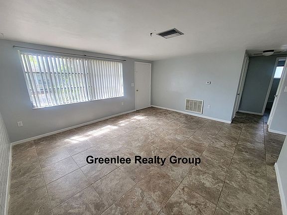 4th image of 5809 Dailey Ln