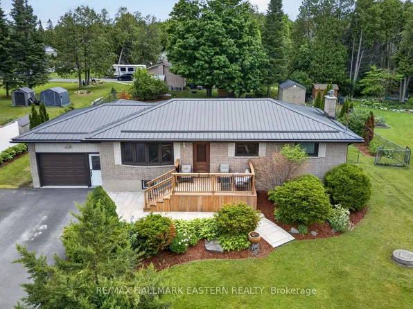 803 Derby Dr, Selwyn, ON K0L 1T0