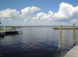 4070 Greenland St, Bay Saint Louis, MS 39520