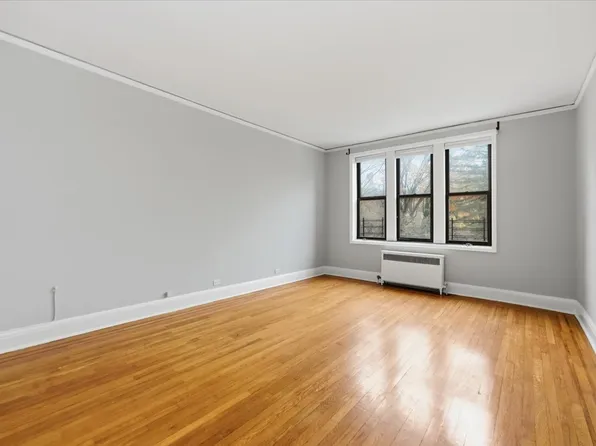 3875 Waldo Avenue image 5 of 21