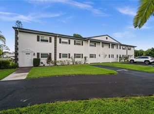 7001 New Post Dr APT 3, North Fort Myers, FL 33917