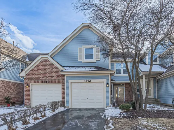 1242 Tennyson Ln, Naperville, IL 60540