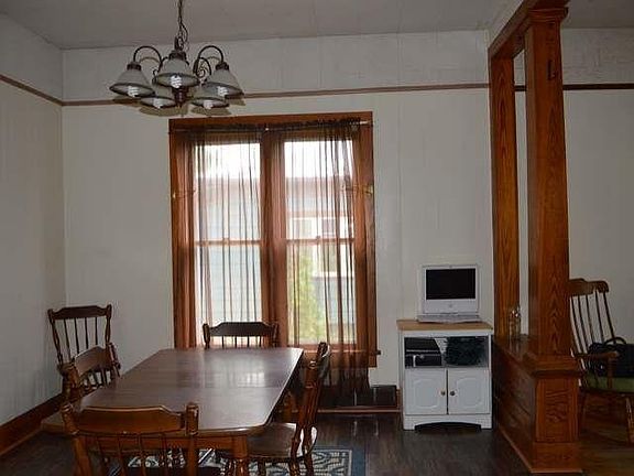 3rd image of 409 ONEIDA AVE S S