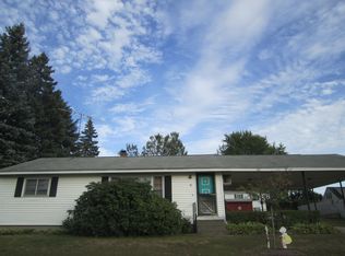 16 Fox Meadow Rd, Nashua, NH 03060