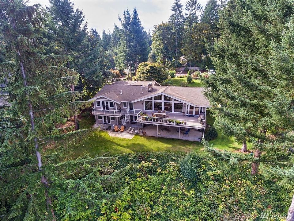 1st image of 4415 Holly Ln NW