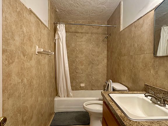 2nd image of 3100 NE 9th St APT 1