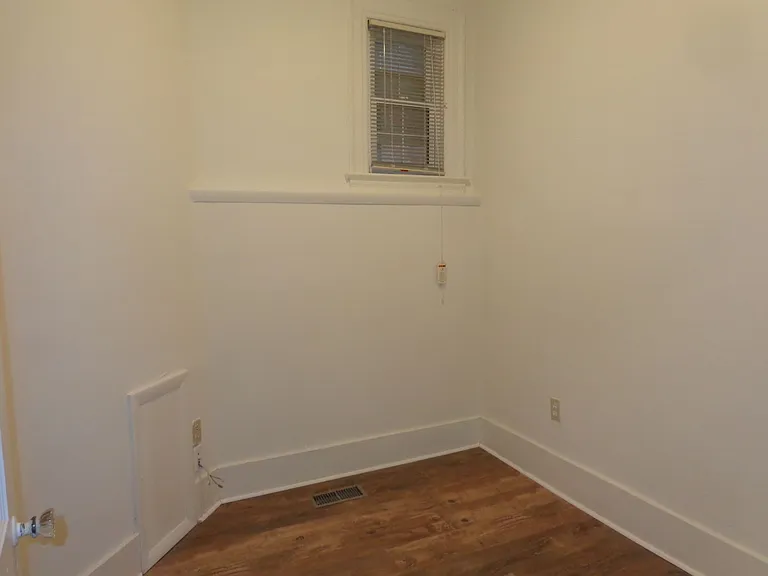 833 Westover Ave — Photo 15