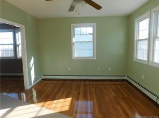 220 Ridgefield Ave #2, Bridgeport, CT 06610