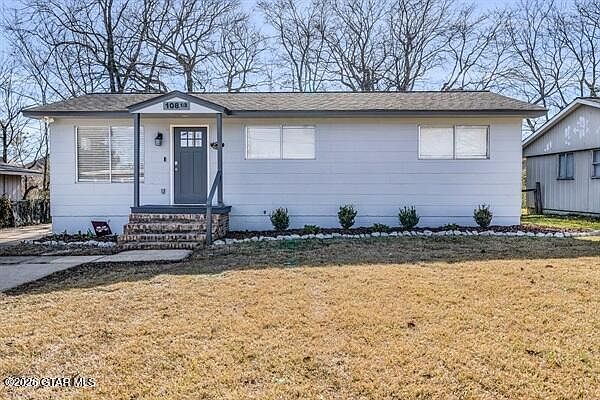 1st image of 108 1/2 Southdale Dr