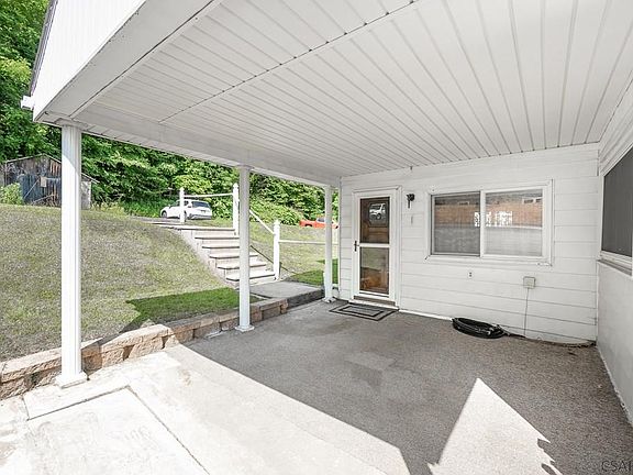 3rd image of 819 2nd Ave