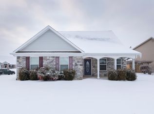 2956 Town Branch Rd, Lexington, KY 40511