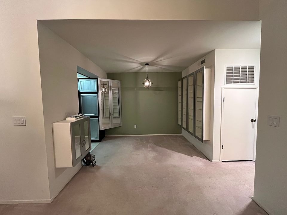 1st image of 11414 NE 128th St APT 75